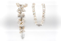 Süßwasser Perlenkette mit weißer Perlenquaste "Candy Pearl white"